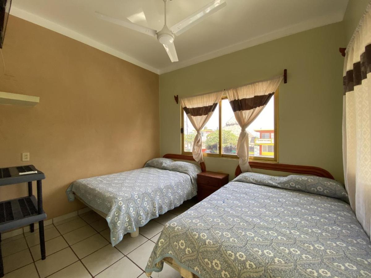 Casa De Huespedes Yoli By Rotamundos Hotel Playa Chachalacas Eksteriør billede