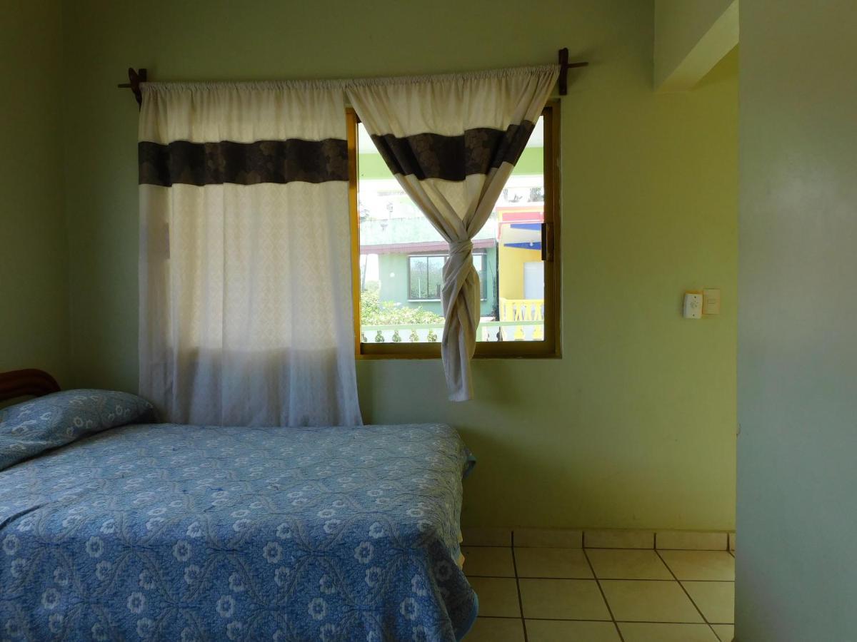 Casa De Huespedes Yoli By Rotamundos Hotel Playa Chachalacas Eksteriør billede