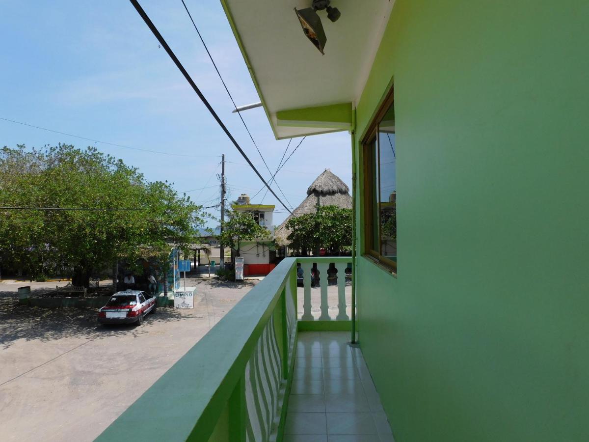 Casa De Huespedes Yoli By Rotamundos Hotel Playa Chachalacas Eksteriør billede